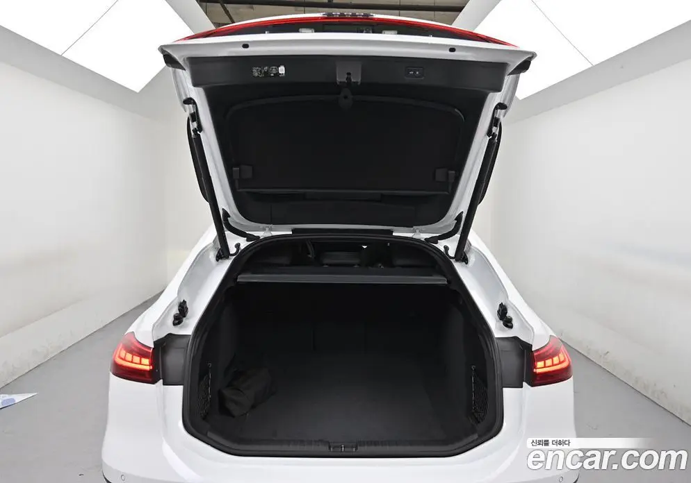 Audi A6 e-tron 2025 0.2 автомат (гидро), фото 20