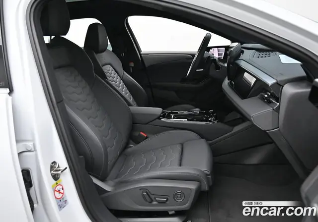 Audi A6 e-tron 2025 0.2 автомат (гидро), миниатюра 10