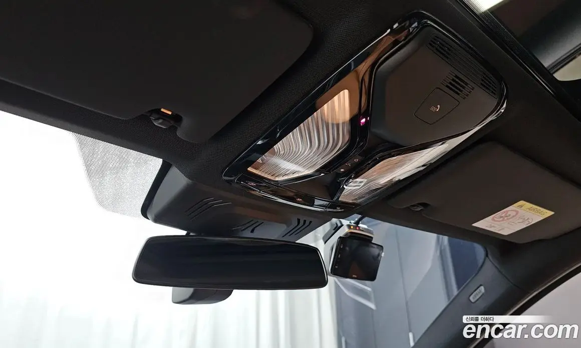 BMW 3 серия 2025 2.0 автомат (гидро), фото 15
