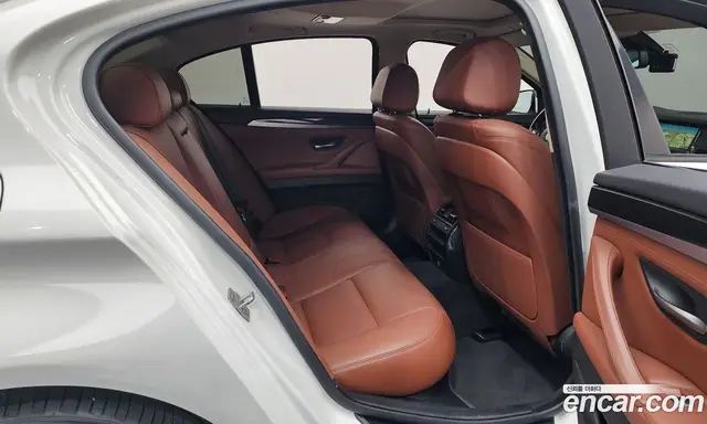 BMW 5 серия 2016 2.0 автомат (гидро), миниатюра 11