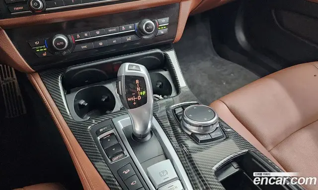BMW 5 серия 2016 2.0 автомат (гидро), миниатюра 9