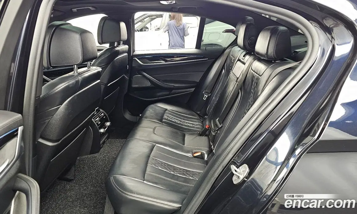 BMW 5 серия 2021 2.0 автомат (гидро), фото 16