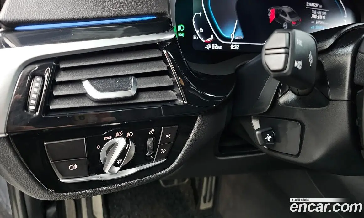 BMW 5 серия 2021 2.0 автомат (гидро), фото 32