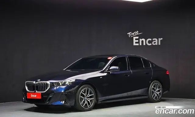 BMW 5 серия, 2025, 9 023 км