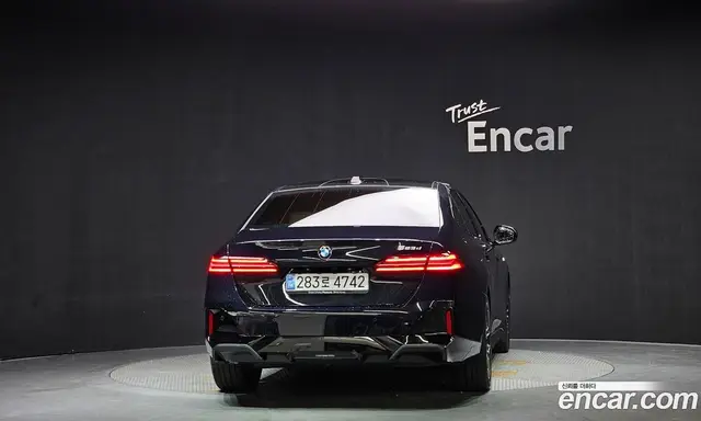 BMW 5 серия 2025 2.0 автомат (гидро), миниатюра 4
