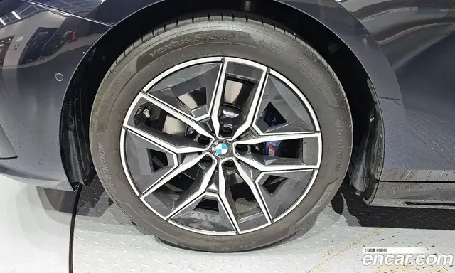 BMW 5 серия 2025 2.0 автомат (гидро), миниатюра 5