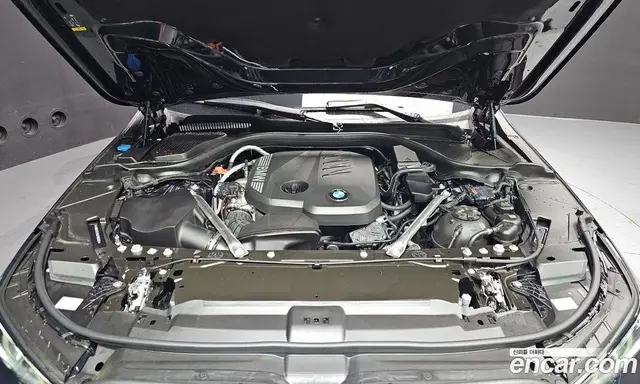 BMW 5 серия 2025 2.0 автомат (гидро), миниатюра 6