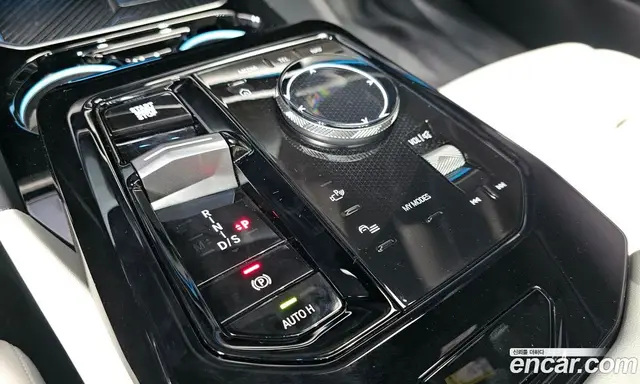 BMW 5 серия 2025 2.0 автомат (гидро), миниатюра 9