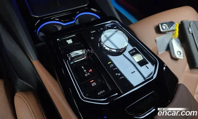BMW 5 серия 2025 2.0 автомат (гидро), миниатюра 12