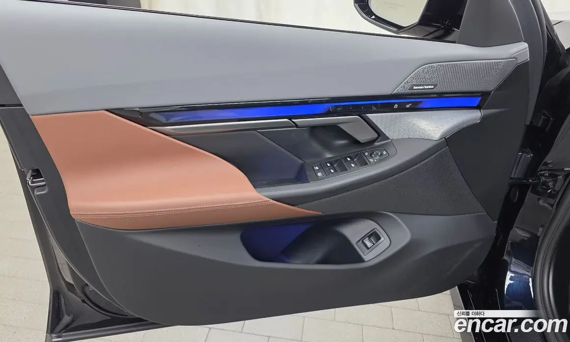 BMW 5 серия 2025 2.0 автомат (гидро), фото 14