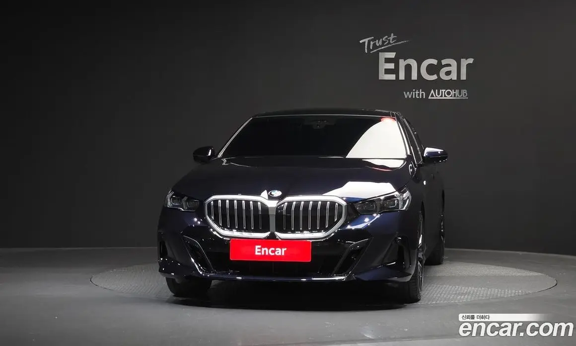 BMW 5 серия 2025 2.0 автомат (гидро), фото 3