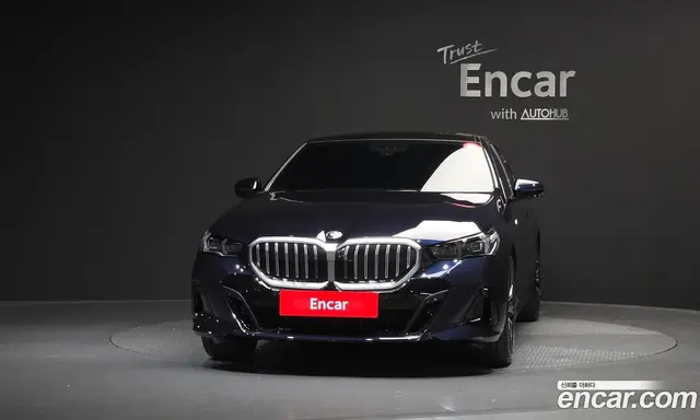 BMW 5 серия 2025 2.0 автомат (гидро), миниатюра 3