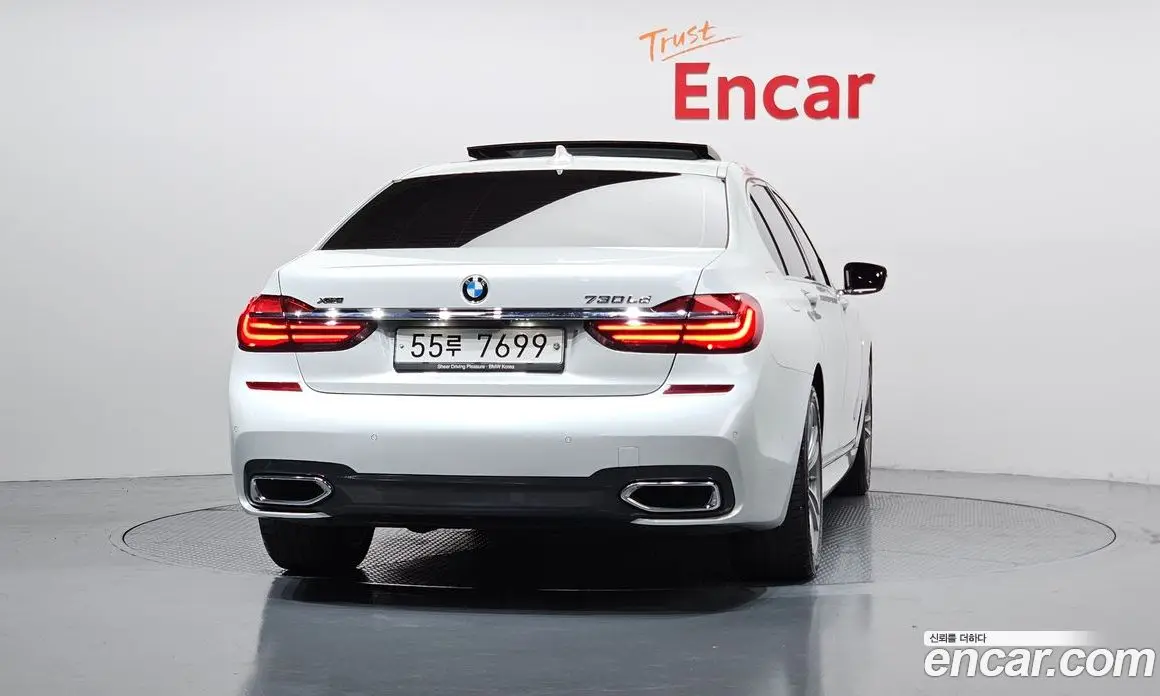 BMW 7 серия 2017 3.0 автомат (гидро), фото 4