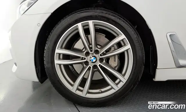 BMW 7 серия 2017 3.0 автомат (гидро), миниатюра 5