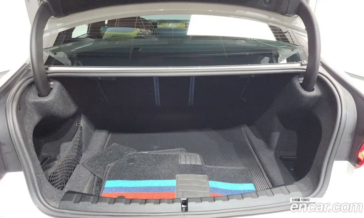 BMW M3 2023 3.0 автомат (гидро), фото 24