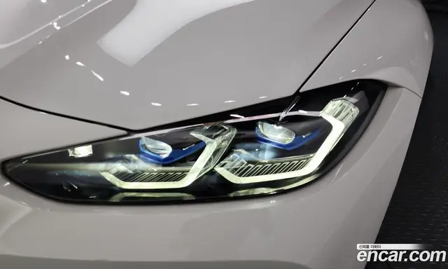 BMW M3 2023 3.0 автомат (гидро), миниатюра 8