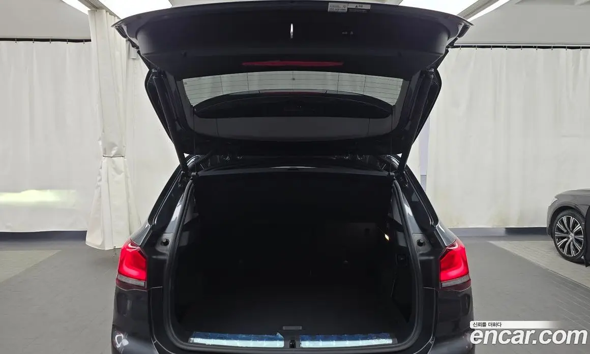 BMW X1 2022 2.0 автомат (гидро), фото 26