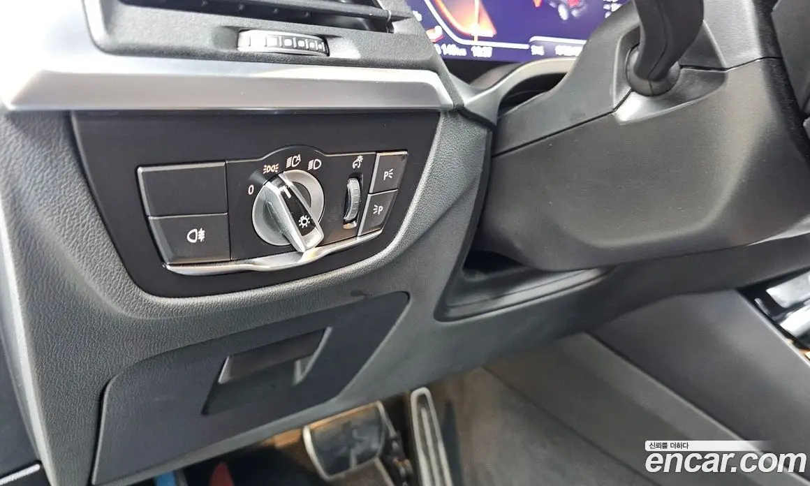 BMW X3 2024 2.0 автомат (гидро), фото 32