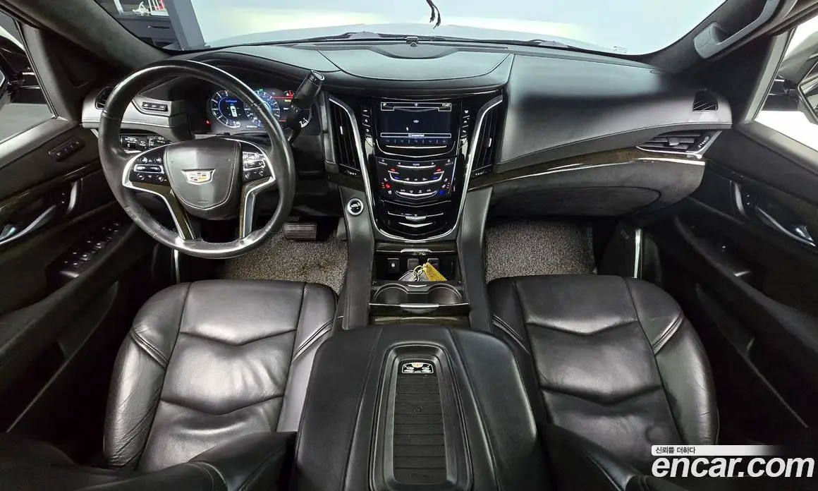 Cadillac Escalade 2018 6.2 автомат (гидро), фото 7 Cadillac Escalade 2018 6.2 автомат (гидро), фото 7