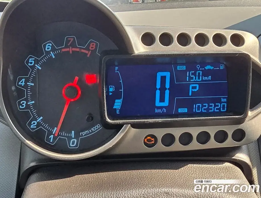 Chevrolet Aveo 2014 1.6 автомат (гидро), фото 8