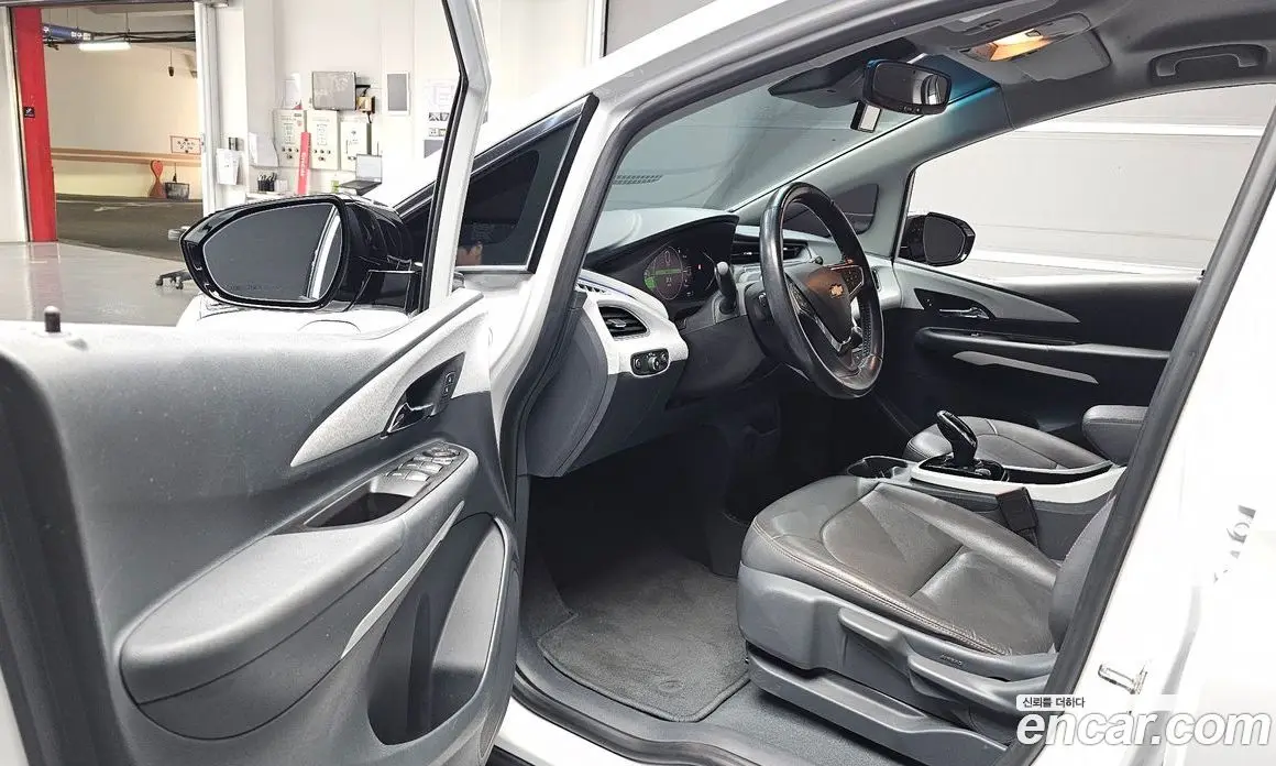 Chevrolet Bolt EV 2019 0.2 автомат (гидро), фото 13