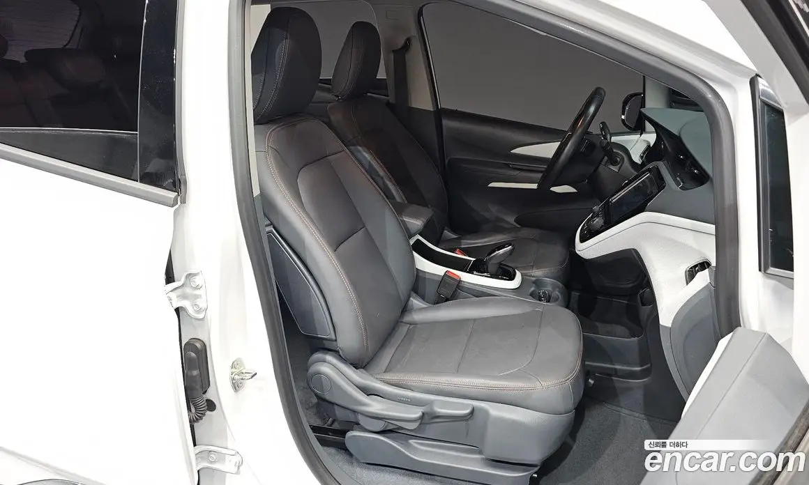 Chevrolet Bolt EV 2019 0.2 автомат (гидро), фото 16