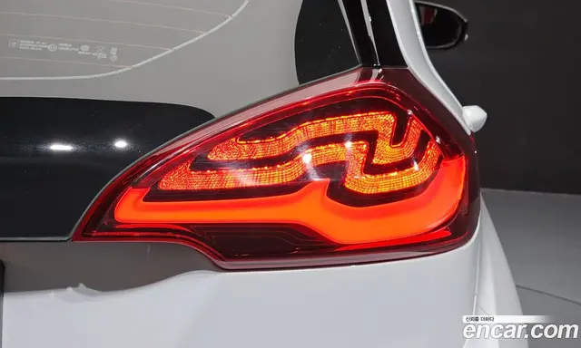 Chevrolet Bolt EV 2019 0.2 автомат (гидро), миниатюра 9