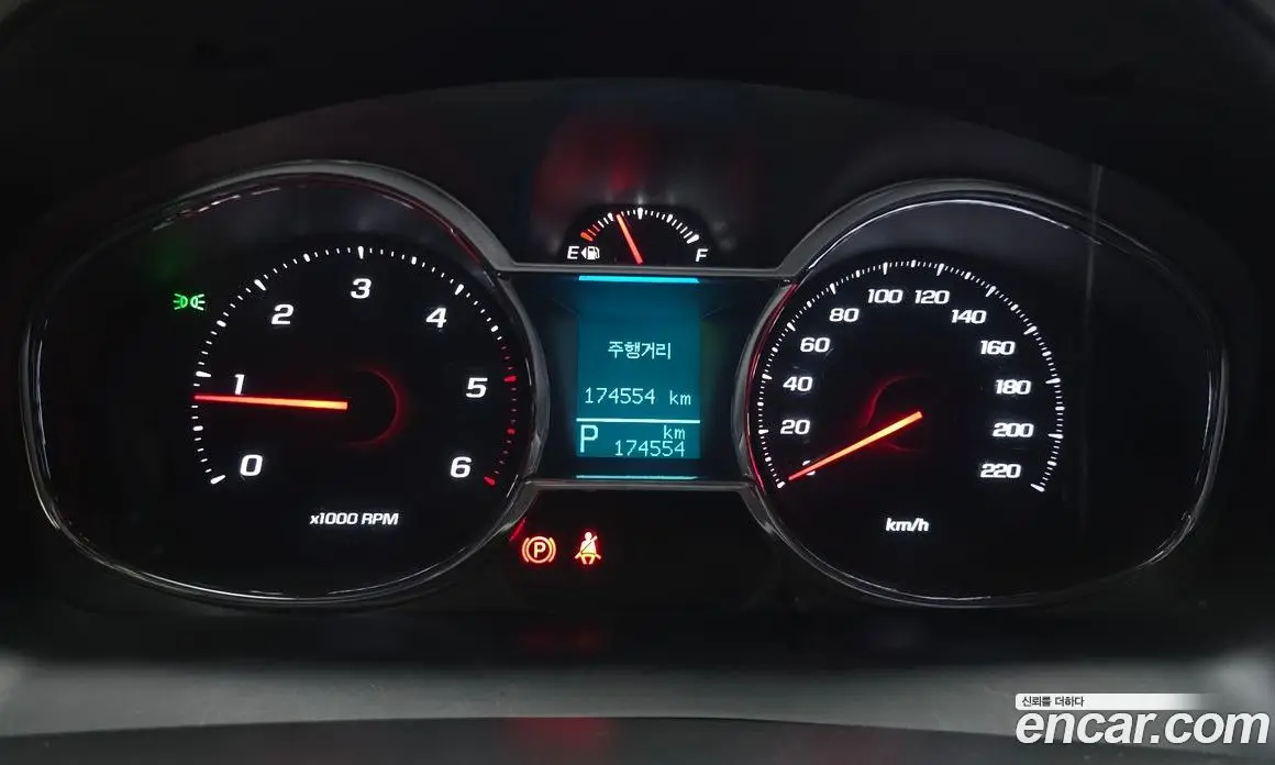 Chevrolet Captiva 2015 2.2 автомат (гидро), фото 8