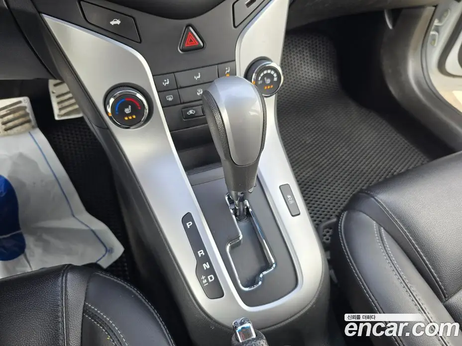 Chevrolet Cruze 2015 1.8 автомат (гидро), фото 11