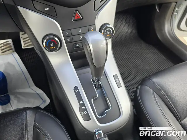 Chevrolet Cruze 2015 1.8 автомат (гидро), миниатюра 11