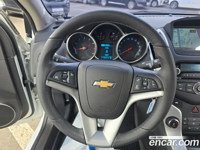 Chevrolet Cruze 2015 1.8 автомат (гидро), миниатюра 9