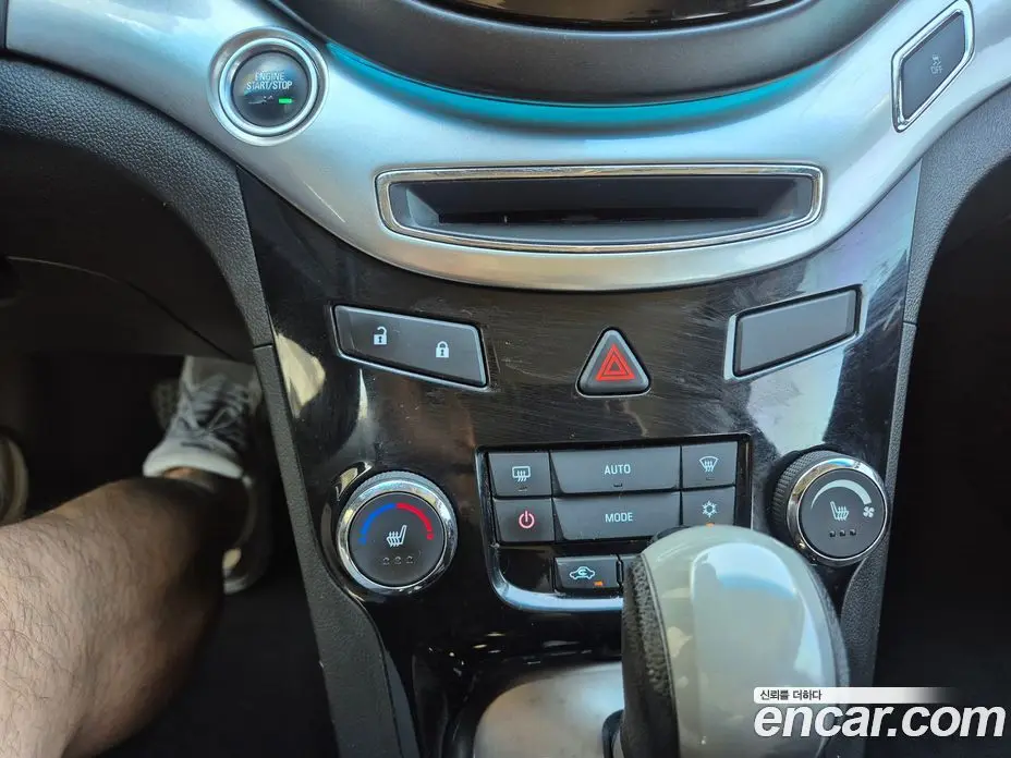 Chevrolet Orlando 2013 2.0 автомат (гидро), фото 14