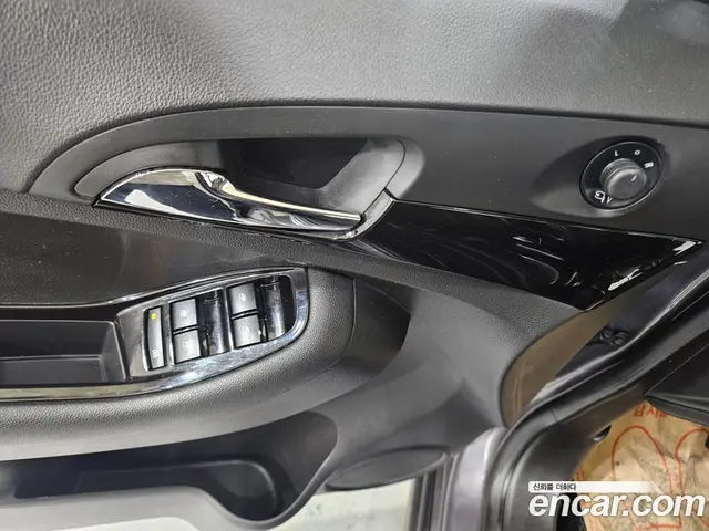 Chevrolet Orlando 2014 2.0 автомат (гидро), миниатюра 10