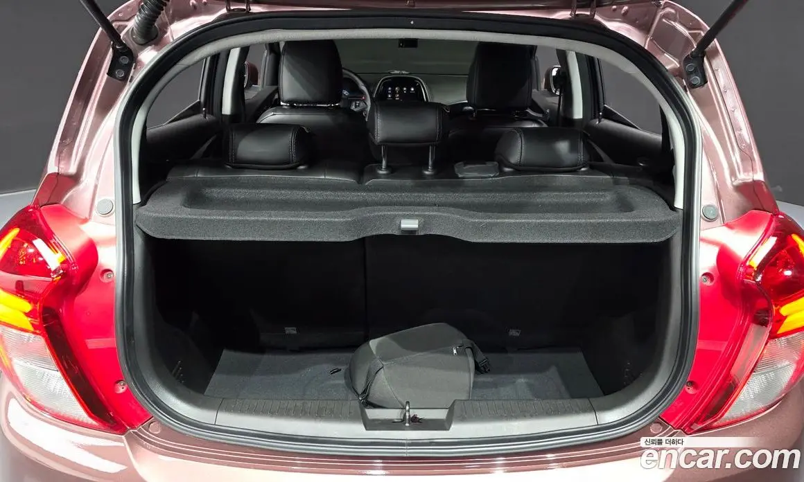 Chevrolet Spark 2018 1.0 автомат (гидро), фото 24