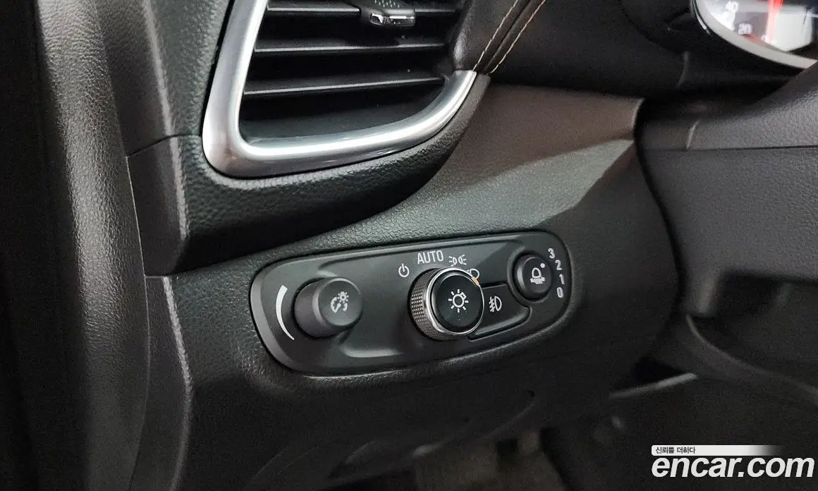 Chevrolet Trax 2018 1.4 автомат (гидро), фото 27