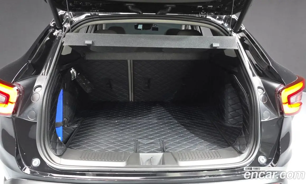 Chevrolet Trax 2023 1.2 автомат (гидро), фото 20