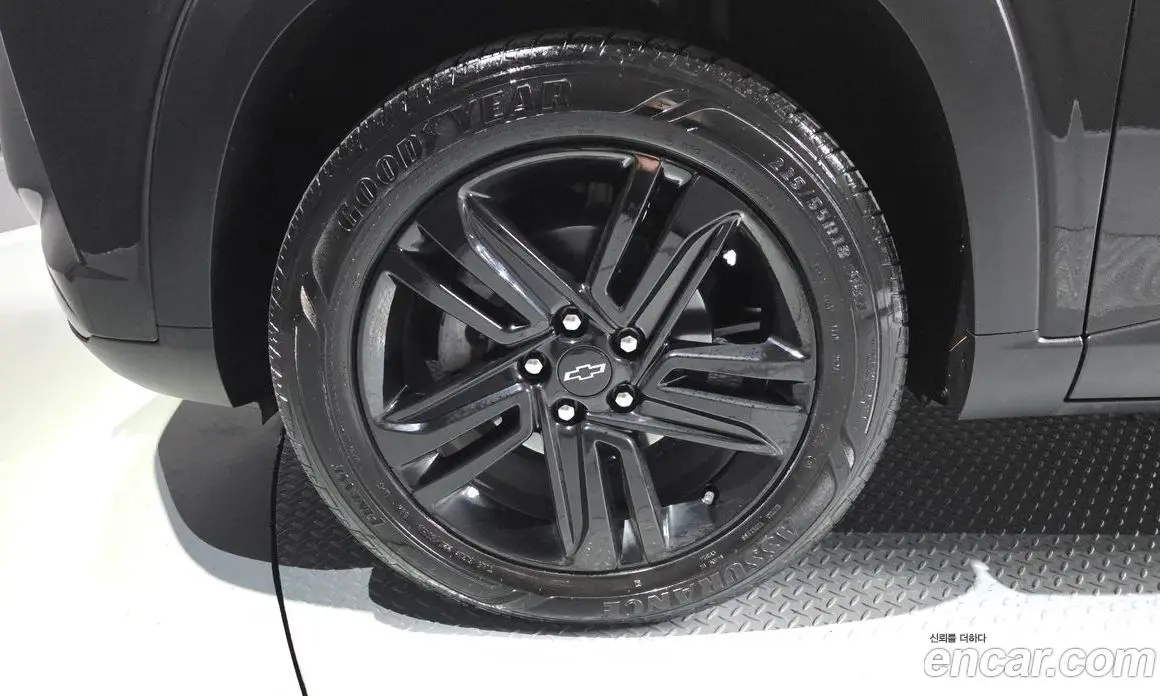 Chevrolet Trax 2023 1.2 автомат (гидро), фото 5