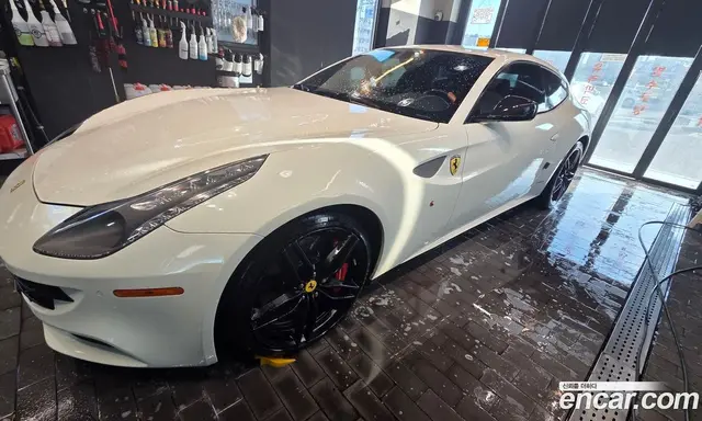 Ferrari FF 2012 6.3 автомат (гидро), миниатюра 3