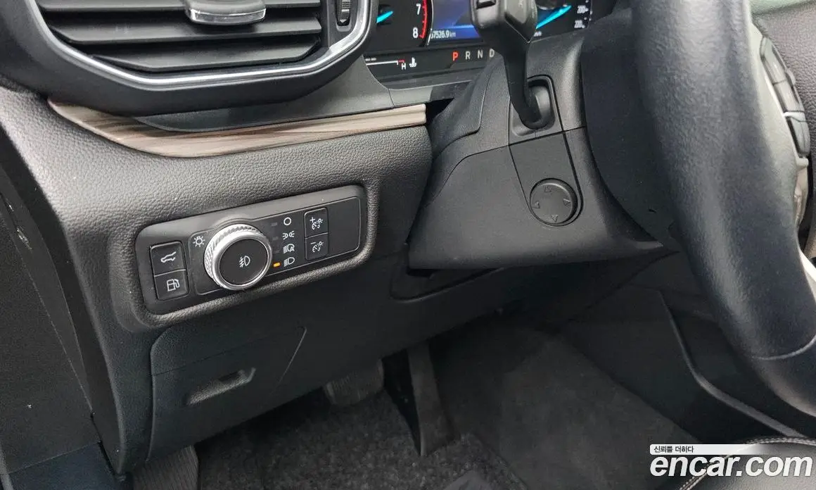 Ford Explorer 2022 3.3 автомат (гидро), фото 15