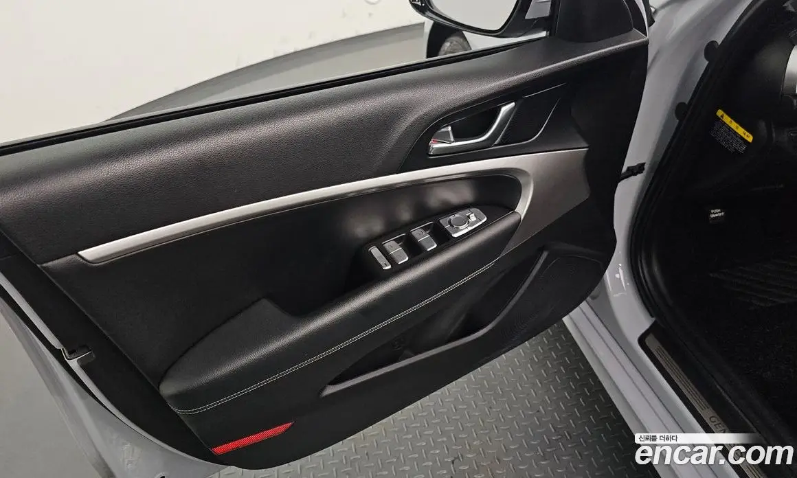 Genesis G70 2018 2.0 автомат (гидро), фото 14