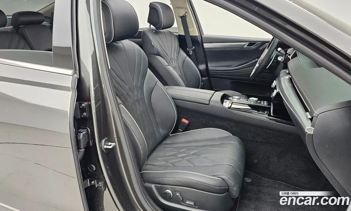 Genesis G80 2023 2.5 автомат (гидро), фото 11