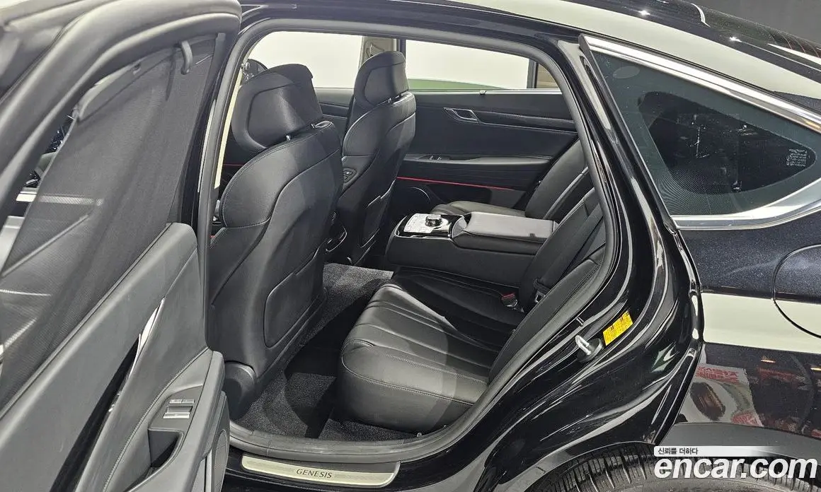 Genesis G80 2024 2.5 автомат (гидро), фото 17