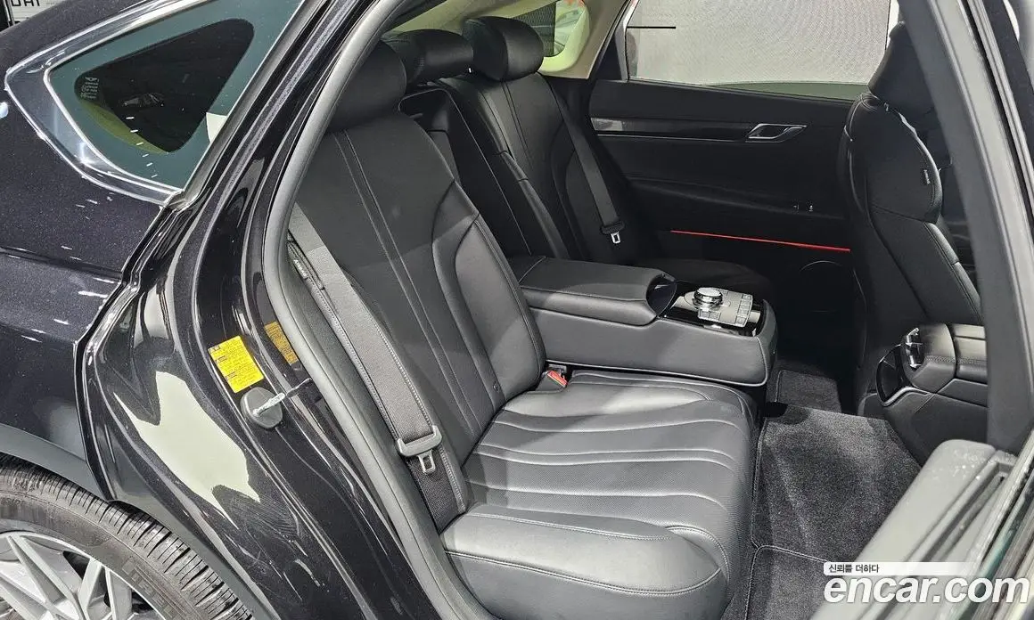 Genesis G80 2024 2.5 автомат (гидро), фото 18