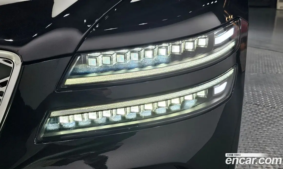 Genesis G80 2024 2.5 автомат (гидро), фото 8