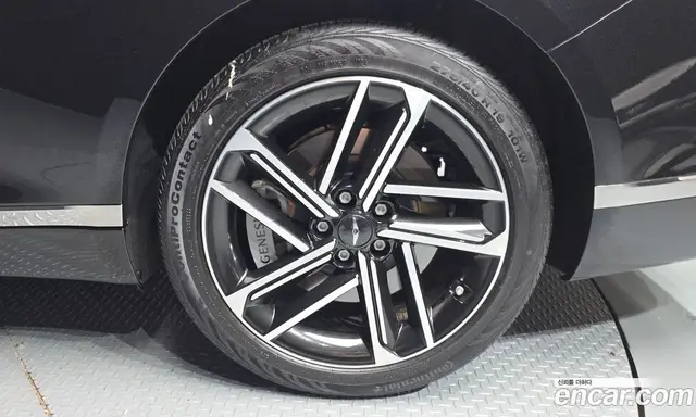 Genesis G80 2024 2.5 автомат (гидро), миниатюра 7