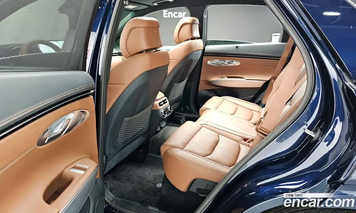 Genesis GV70 2022 2.5 автомат (гидро), фото 11
