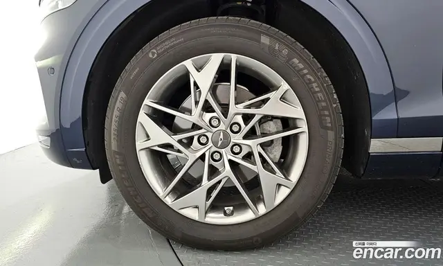 Genesis GV70 2022 2.5 автомат (гидро), миниатюра 5