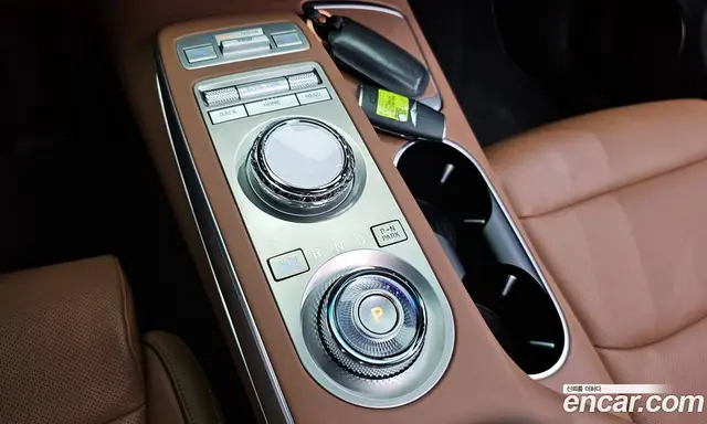 Genesis GV70 2022 2.5 автомат (гидро), миниатюра 9