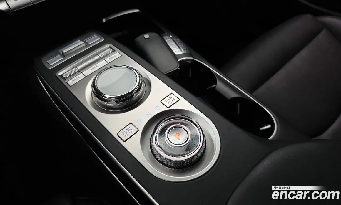 Genesis GV70 2022 2.5 автомат (гидро), фото 11