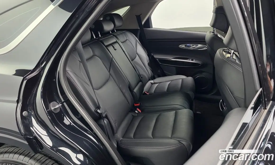 Genesis GV70 2022 2.5 автомат (гидро), фото 16
